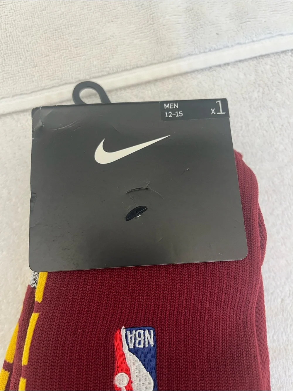 Nike NBA NWT Men’s Size XL 12-15 Socks Wine/Gold Cleveland Cavaliers 1 Pair NEW